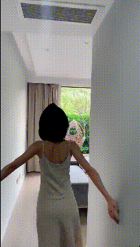 妹子|搞笑GIF：多么羡慕妹子的生活，可惜我只能在隔壁看着她