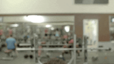 吃货|搞笑GIF：吃货的路总是充满坎坷的！