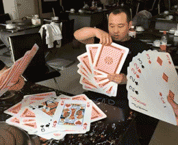 骨科|搞笑GIF: 确认过眼神, 你是半斤我是八两