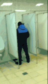 暖壶|搞笑GIF：守株待鹿