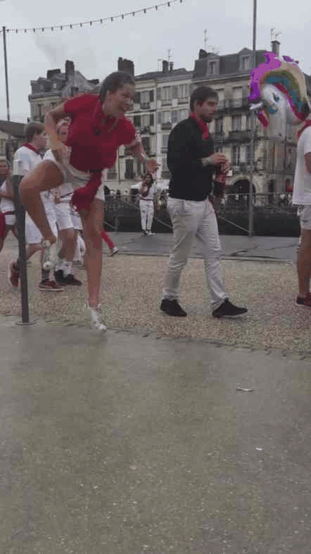 样子|GIF搞笑趣图：孩子，你怎么弄成这个样子了，我都看不下去了！