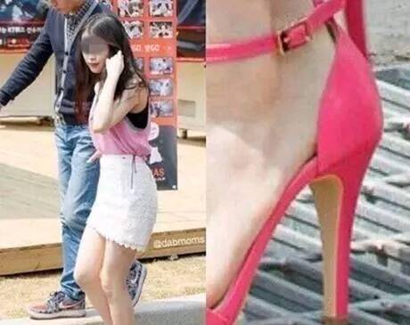 妹子|听说你们不是很会练瑜伽, 那来看看这只狗是怎么做的吧