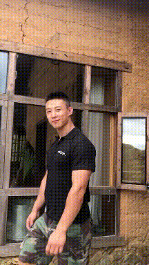 妹子|搞笑GIF：等一下我马上画好了