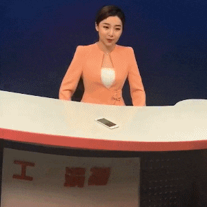 无穷|搞笑GIF：群众的力量是无穷的。
