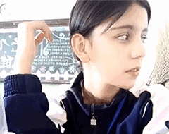 妹子|搞笑gif趣图:好姐妹,真的不怪我,是你自己动手的