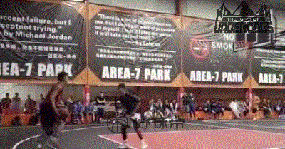 兄弟|身高171，路人王7冠王，他在大学联赛砍个50+信手拈来