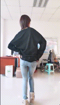 妹子|搞笑GIF：降龙十八掌，我已经练到第十掌！！！