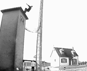 哥们|爆笑GIF: 哥们, 不是对手打败了你, 是你自己打败了自己