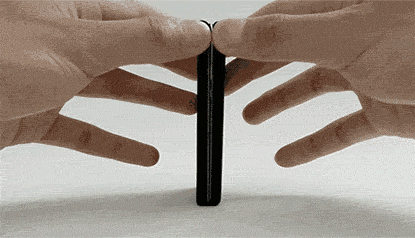 超级搞笑gif：创意求婚戒指盒，薄的可以放在钱包里