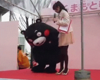 寸草不生|搞笑GIF: 真应那句话, 女司机路过真是寸草不生..