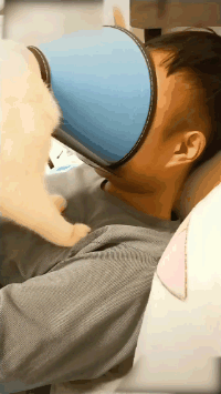 滑板车|GIF搞笑趣图：你这滑板车在哪里买的，质量可是不行啊！