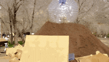 姑娘|搞笑GIF趣图:姑娘，你的舞姿很好看，把自己都迷倒了姑娘！