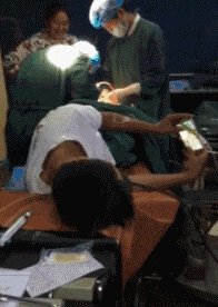 电焊|搞笑GIF:整蛊朋友三连环,你能躲过几个