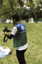 对劲|搞笑GIF:不练了,感觉后面不对劲!!