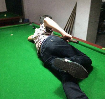 魔术|段子：这个魔术太牛，盯紧看清楚了！