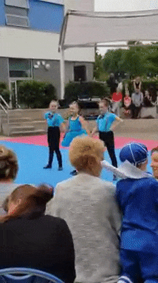 蠢驴|搞笑GIF:难怪都说蠢驴!