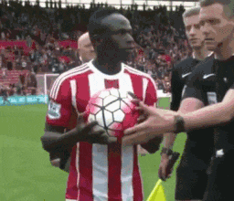 哥们|爆笑GIF: 哥们, 不是对手打败了你, 是你自己打败了自己