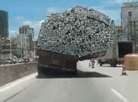 妹子|搞笑GIF趣图:真想娶个妹子,然后靠卖水果度过一生