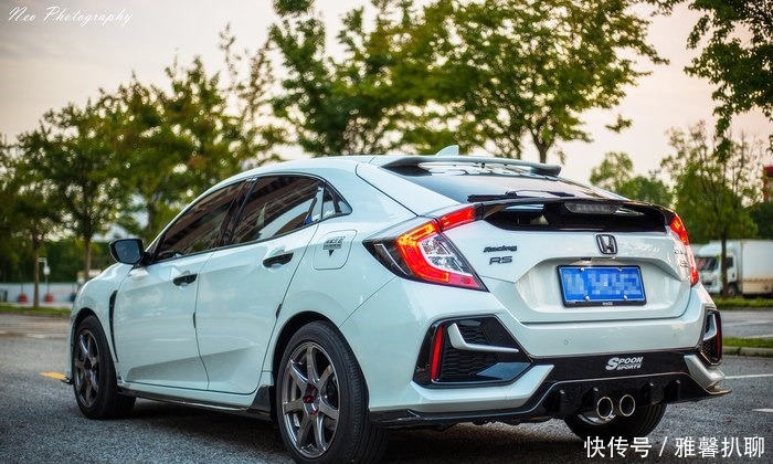 奉上精致本田思域hatchback改装案例2