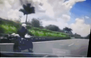 结婚|搞笑GIF:代表月亮消灭你