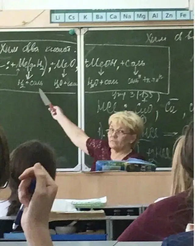 帮主|你手机里有搞笑图片么，分享几张好么？