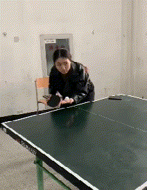 孩子|搞笑GIF动图：这女朋友要不得，想哄她你都追不上