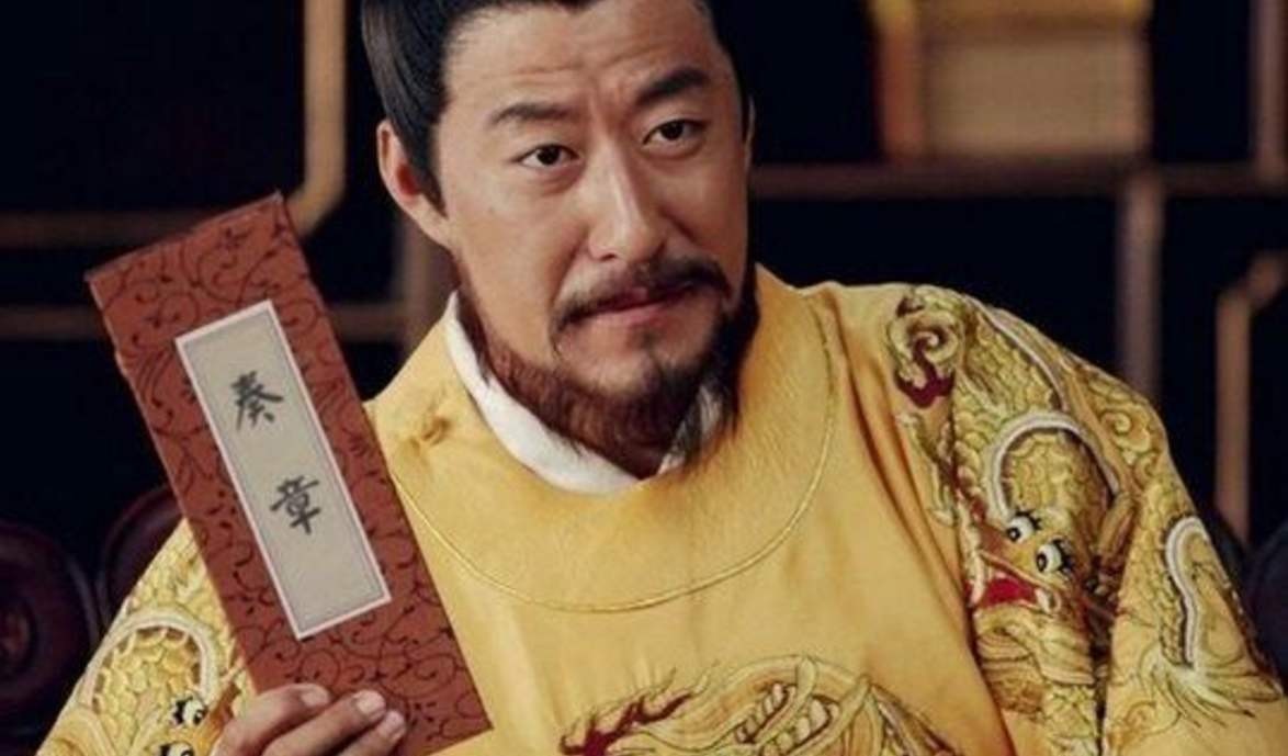 朱元璋对将军说:你儿子剑法不错,将军当即砍儿子首级,愤然自刎