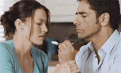 胆子|GIF搞笑趣图：我的胆子太小了，我真的不敢玩这个的！