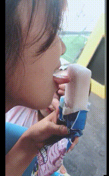 着急|GIF搞笑趣图:你们别着急啊!你怎么咬我啊!没吃的了!