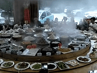 图里|搞笑gif: 女汉子都是这么装被套的, 真是技多不压身啊