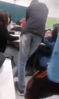 暖壶|搞笑GIF：守株待鹿