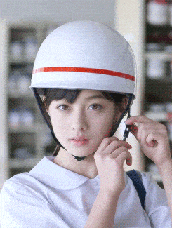 不行|我的车你们是拦不住的,都不行,谁动都不行!