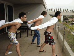 风风雨雨|搞笑GIF:真幸福,爷爷奶奶经历了风风雨雨,还如此相爱