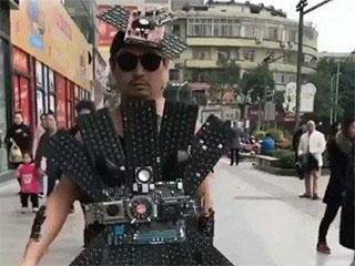 油条|搞笑gif: 油条加一个鸡蛋是油条的高配plus版