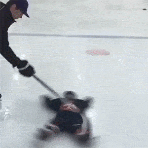 大哥|搞笑GIF:大哥你的头天生能弹奏啊!