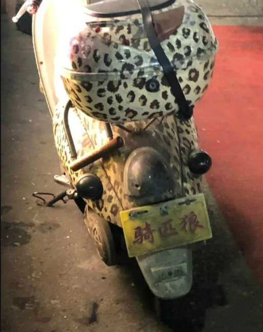 侄子|幽默笑话：娶了个双胞胎的媳妇，发愁分不清楚，直到有一天…