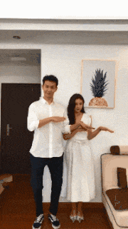 鸭子|搞笑gif:这是一只被老板训练过的鸭子,你就是套不中...