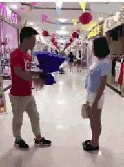 哥们|搞笑GIF：我还真以为你这么帅可以接到的！