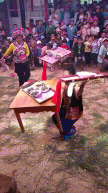 这是|搞笑GIF趣图:我裤子都脱了,你却给我看这个