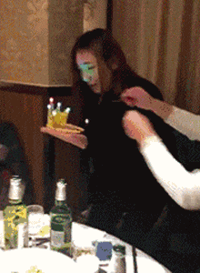 锦旗|搞笑gif: 狗子:你干嘛