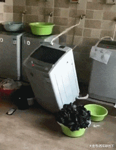 身板|搞笑GIF：这一定是嫁给了真爱