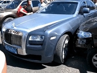 妹子|搞笑GIF趣图：这是什么神仙操作，真的可以这样操作吗