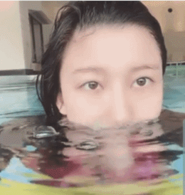 妹子|搞笑GIF趣图：妹子，你哪个单位的？!你站起来说话！