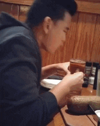 不意|童年的我,没和跟我玩我就跟猪玩