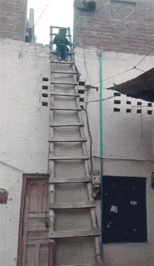 套路|GIF搞笑趣图:你以为我就没有看到你的套路吗?想着我没智商呢