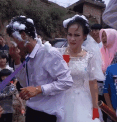 强扭的瓜不甜|搞笑gif动态图:这么二的妈妈,真的不多见哦