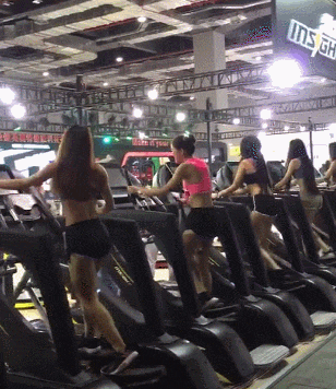 姑娘|搞笑GIF：撩妹，你比我强！