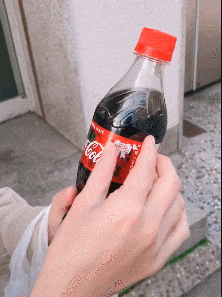 老远|搞笑gif: 老远看去还以为是门把手,亏我没直接伸手