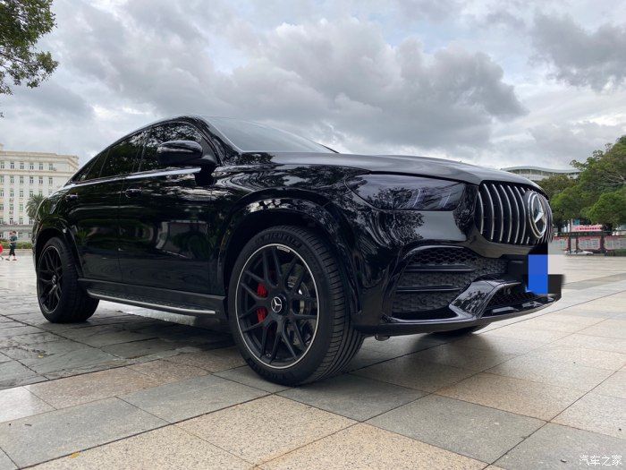 奔驰gle53coupe卡钳,轮毂,排气改装(2)