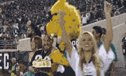 残废|你们这样玩，谁还敢结婚？洞房都没开始就被你们给玩残废了！